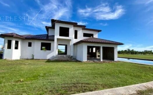 Stunning Preconstruction Lagoonview Mansion