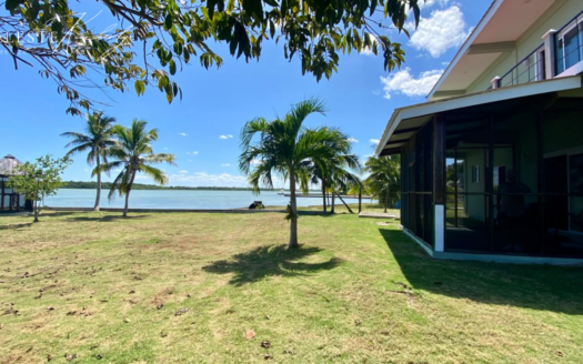 Stunning Waterfront Retreat with Panoramic Views in Copper Bank