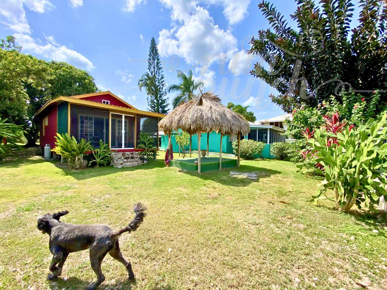 Casas Milagros - Water-view retreat with two homes on 1/2 acre in Copper Bank, Belize