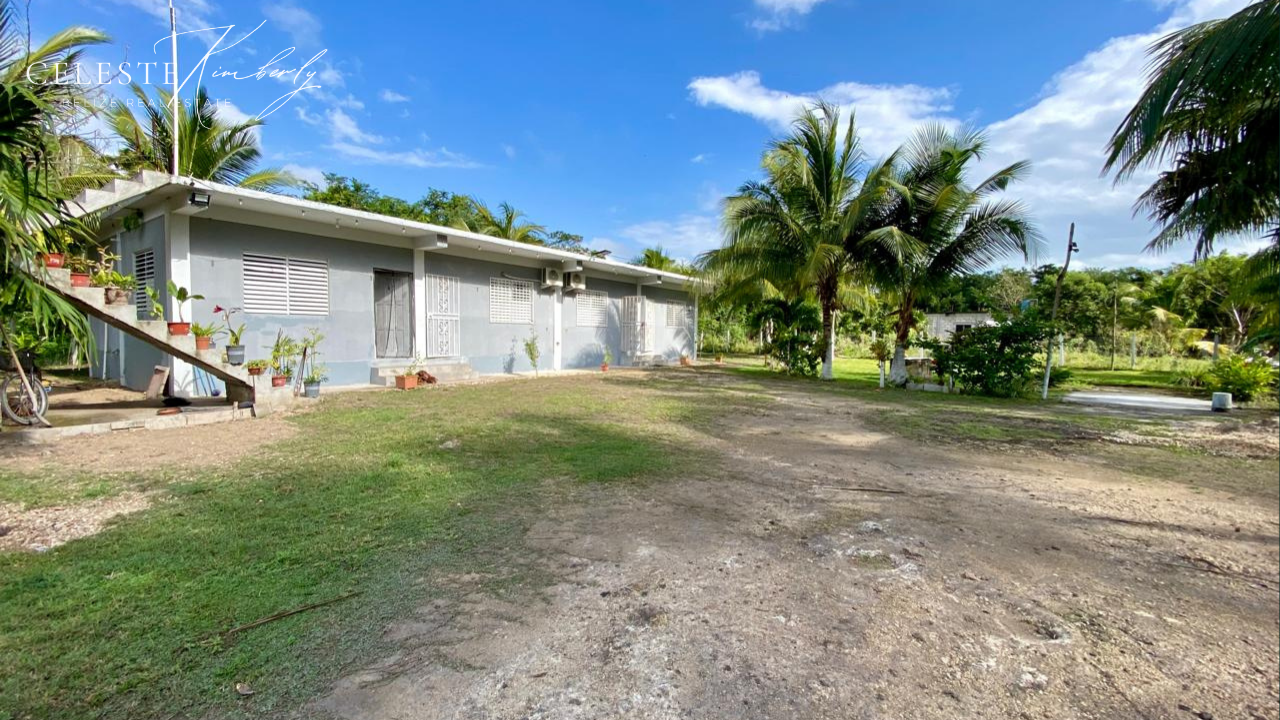 Income-Producing 4-Unit Multiplex in Rapidly Growing Finca Solana