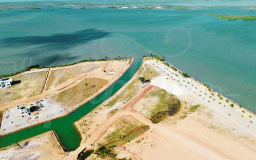 Gorgeous Waterfront Lots for Sale in Coconut Point, Belize District