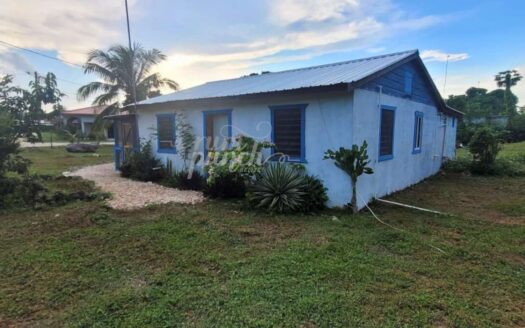 🛠️ Sarteneja Seaside Fixer-Upper! Your Belize Dream Project Awaits 🌴
