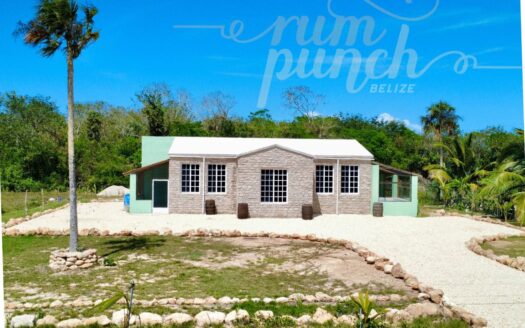 Paradise Villa – Refined Coastal Living in Serenity