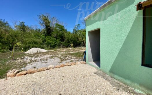 Paradise Villa – Refined Coastal Living in Serenity