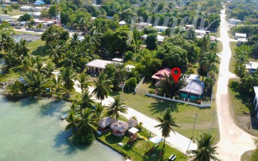 Casa Milagro – Water-view retreat with two homes on 1/2 acre in Copper Bank, Belize